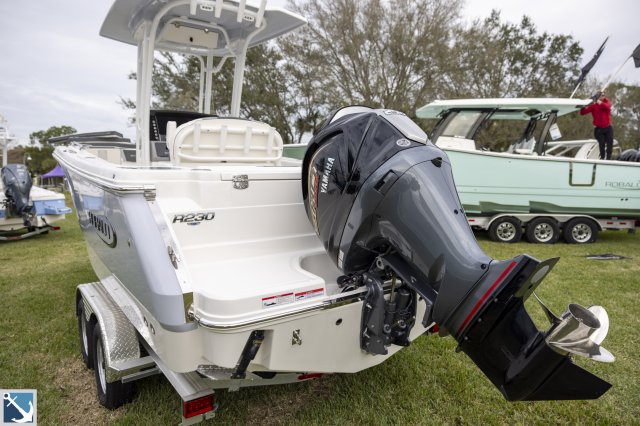 New 2024 Robalo  Boat for sale